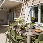 Gorgeous Ground Floor W Pool & Patio Apartament Dubrownik