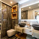 Apartman Gorgeous Ground Floor W Pool & Patio