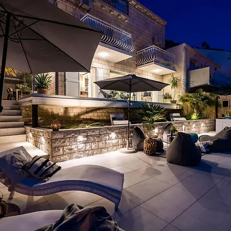 Apartment Gorgeous Ground Floor W/ Minipool & Patio *