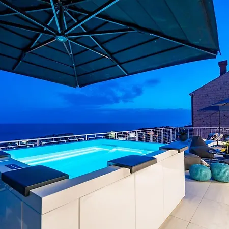Apartment Gorgeous Ground Floor W/ Minipool & Patio Dubrovnik