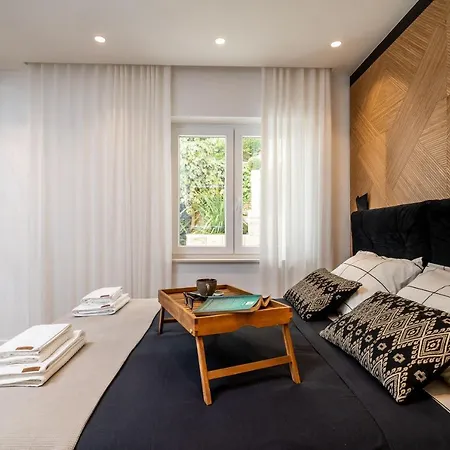 Gorgeous Ground Floor W Pool & Patio * Dubrovnik