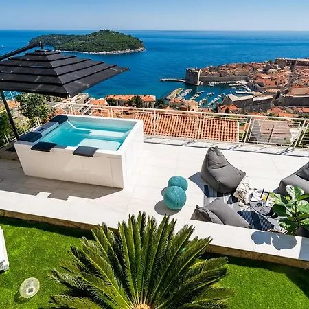 Gorgeous Ground Floor W/ Minipool & Patio Dubrovnik