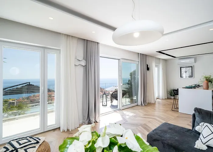 Gorgeous Ground Floor W Pool & Patio Dubrovnik