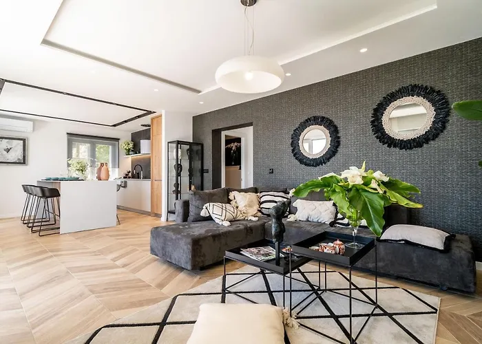 Gorgeous Ground Floor W Pool & Patio Apartment Dubrovnik