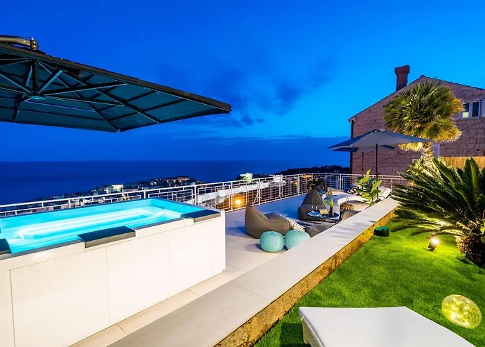 Gorgeous Ground Floor W Pool & Patio Appartement Dubrovnik