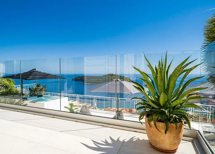 Gorgeous Ground Floor W Pool & Patio Apartment Dubrovnik