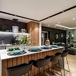 Gorgeous Ground Floor W Pool & Patio