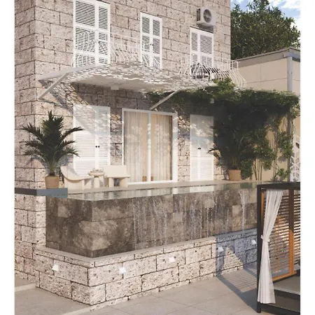 Apartmán Gorgeous Ground Floor W Pool & Patio *